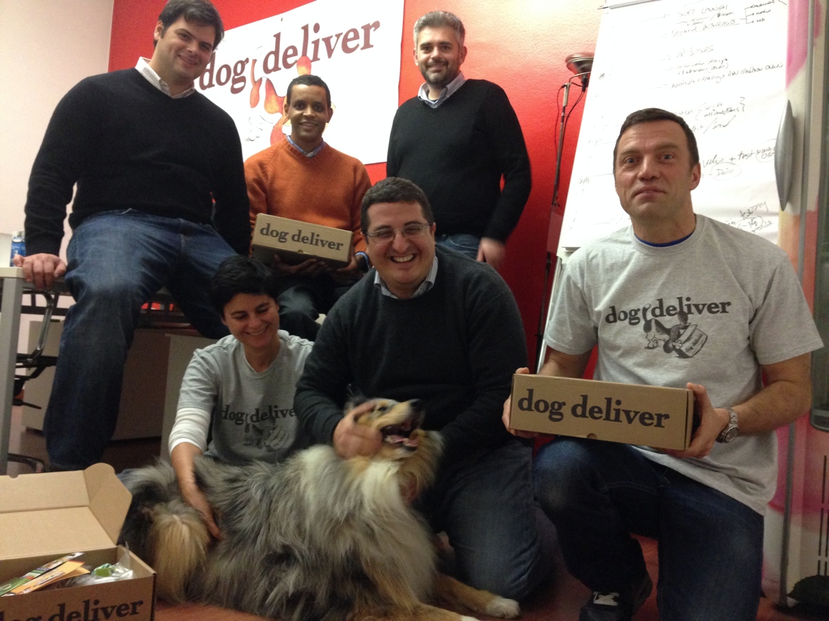 Surprise box - Team Dog Deliver