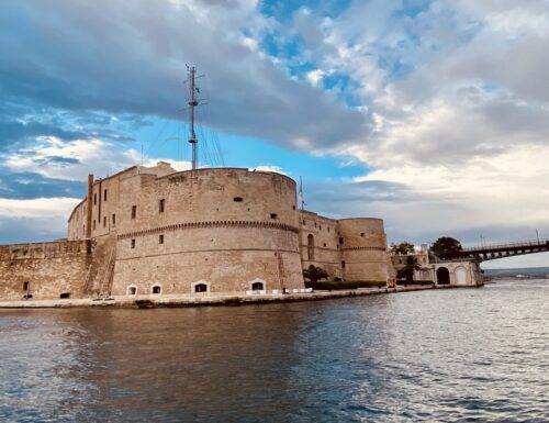 Taranto, la sirena dai due volti